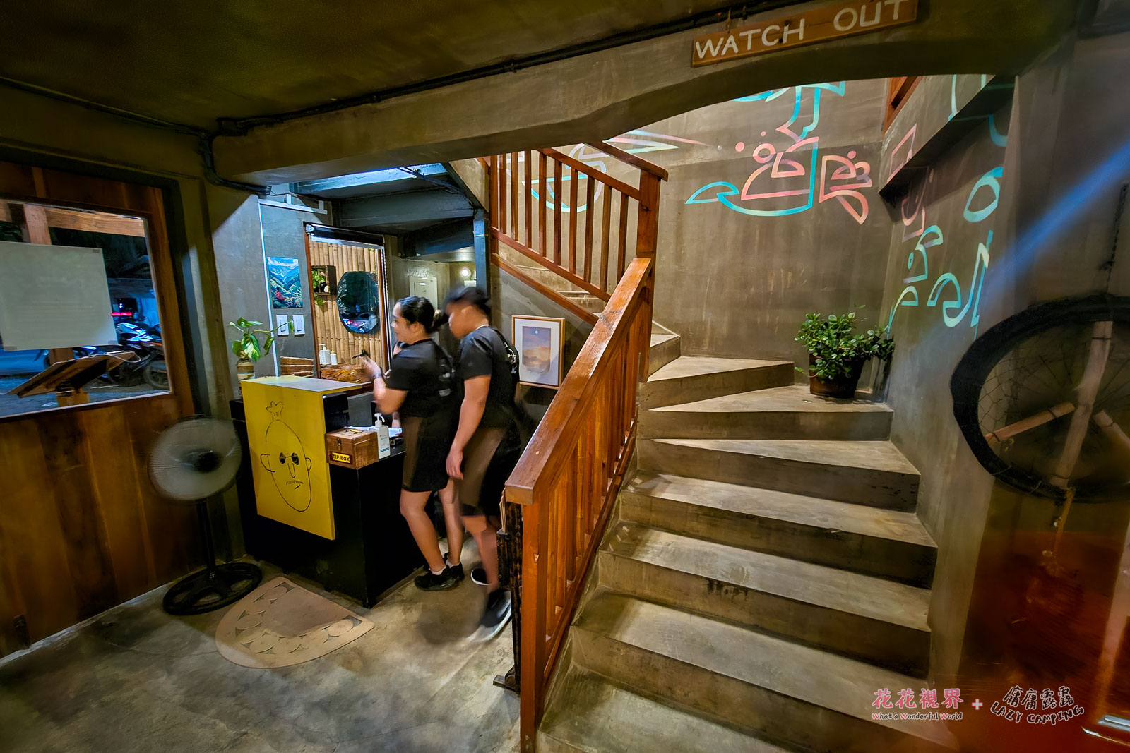 二樓也有用餐空間,座位比一樓多