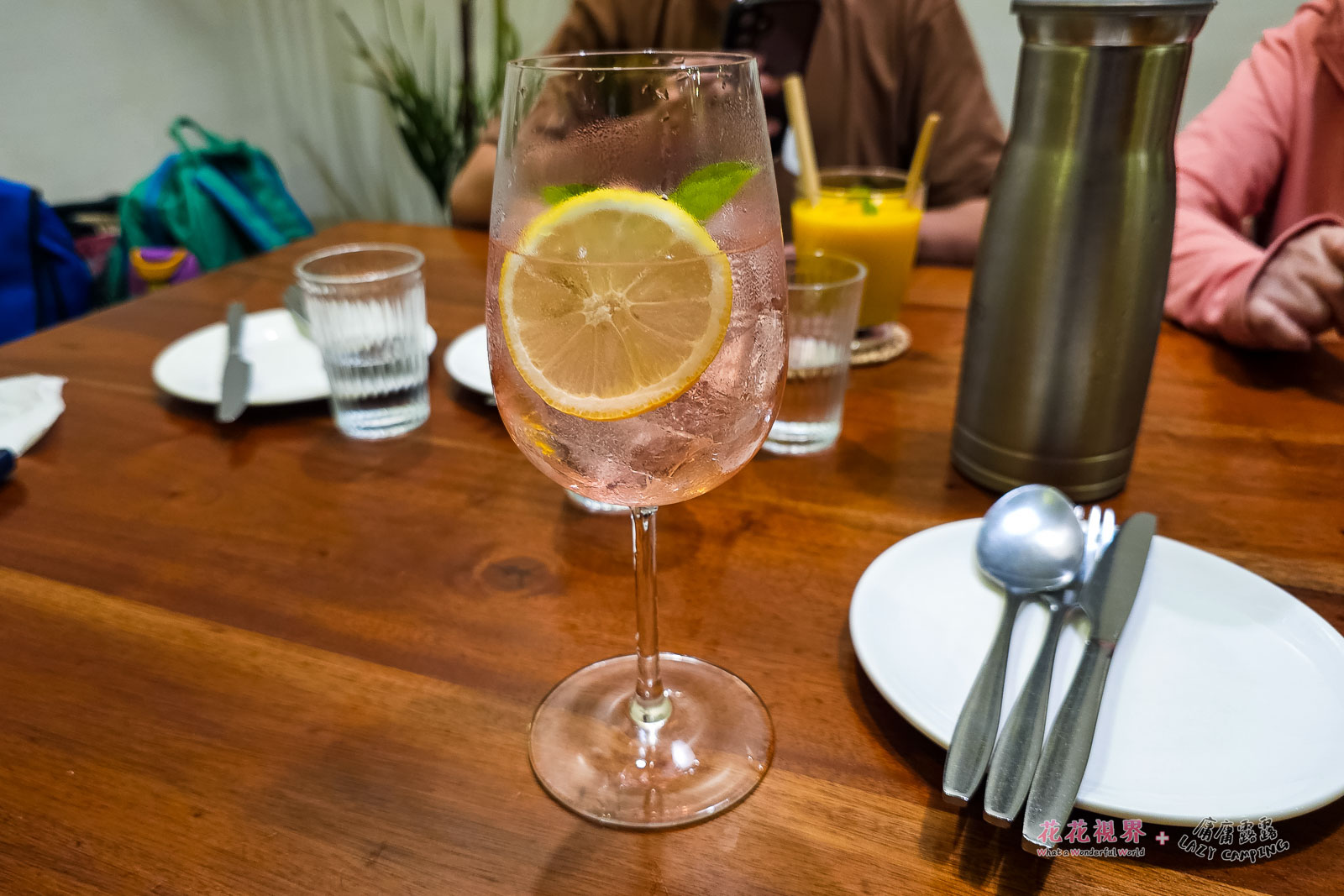 雞尾酒:粉紅通寧琴酒